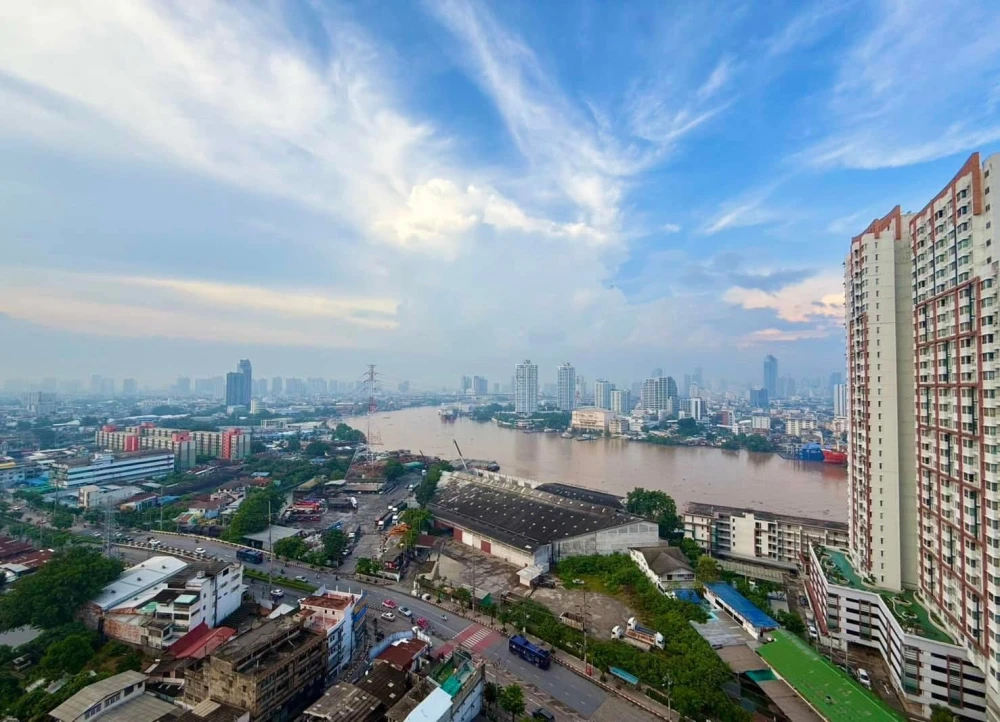 For sale or rent: Lumpini Ville Rat Burana-Riverview. Spacious room with river view and fully furnished. Book now!