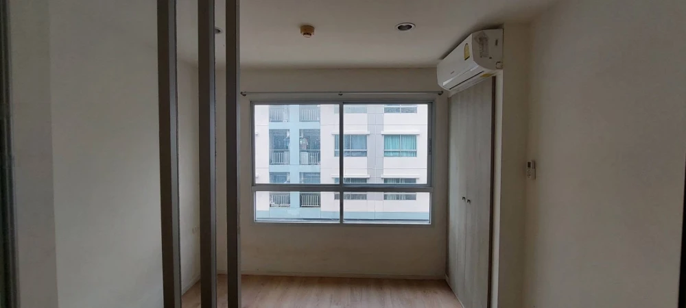 For sale/rent Lumpini Ville On Nut-Phatthanakan. simple room decoration divided into proportions Complete set of furniture. Book now.