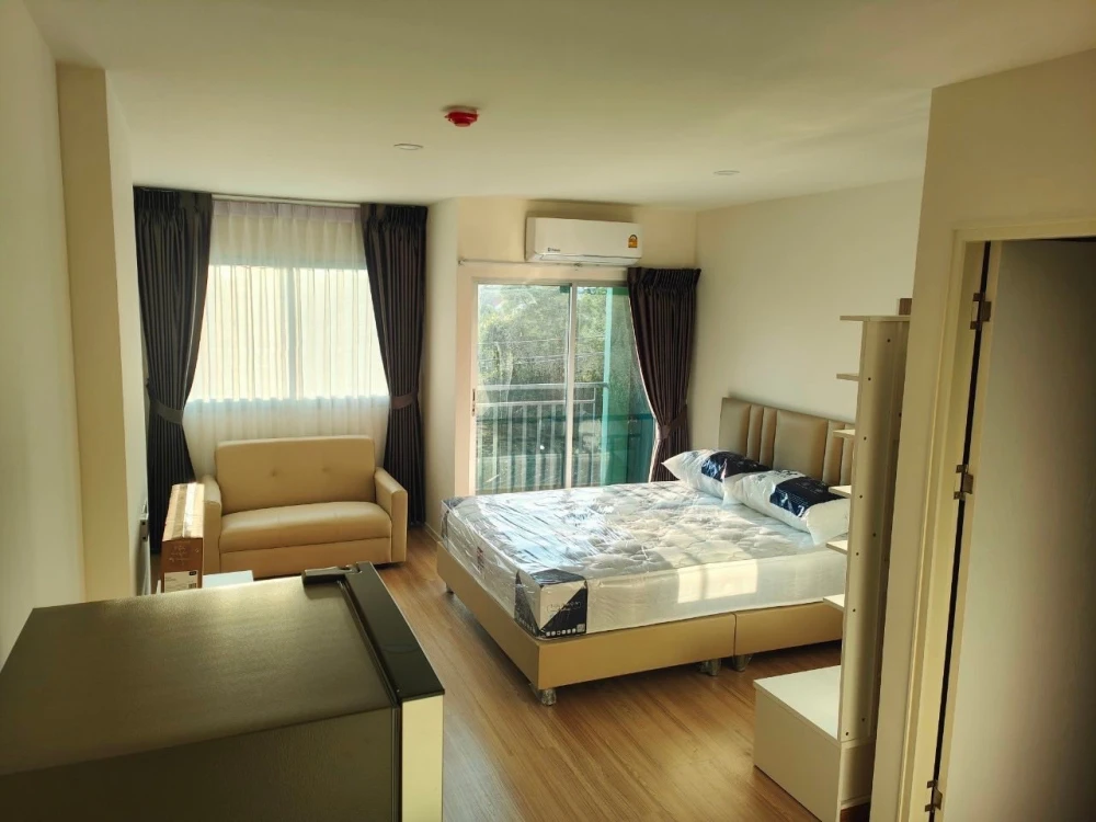 sale/rent Lumpini Ville Chaengwattana 10 beds and a good mattress, very comfortable to sleep in, great location next to the government center, hurry.