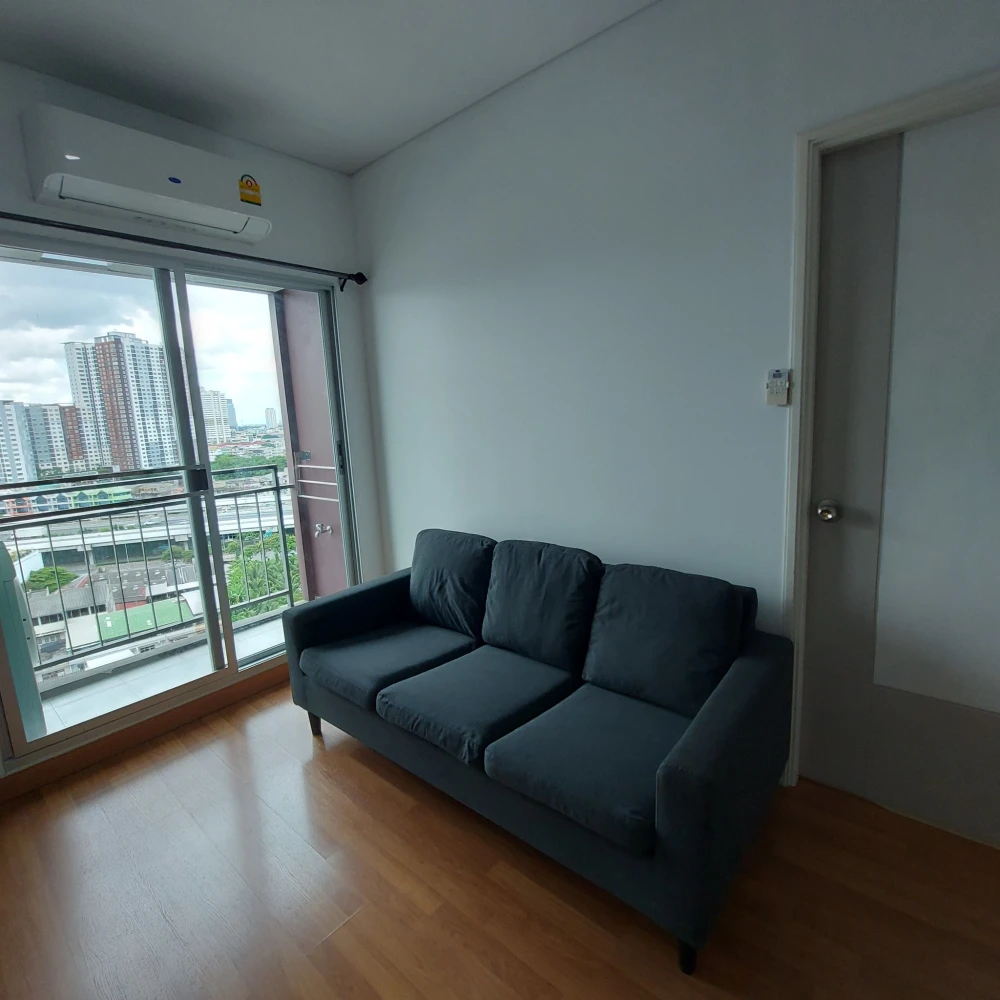 For sale, for rent, Lumpini Place Ratchada-Sathu, room size 28 sq m., 14th floor, clean room, spacious, very comfortable, hurry and book now.