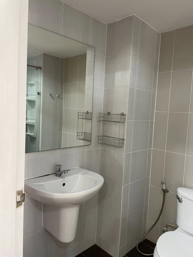 For sale, for rent, One X Sathorn-Narathiwat, 1 bedroom, 1 bathroom, separate kitchen, spacious usable area, must book.