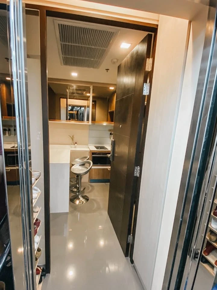 For sale, for rent, Wish Signature Midtown Siam, North facing, very windy, not hot, Baiyoke view, interested, reserve now!