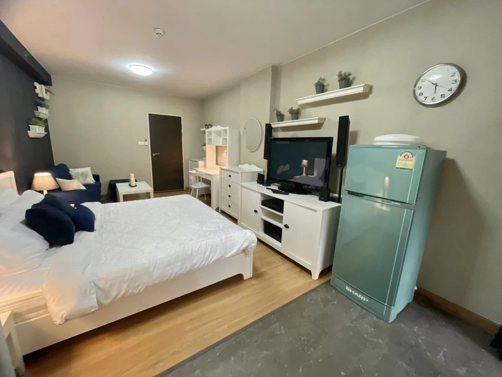 For sale, for rent, Supalai City Resort Ramkhamhaeng, furnished room, ready to move in, complete in one place, just come and move in.