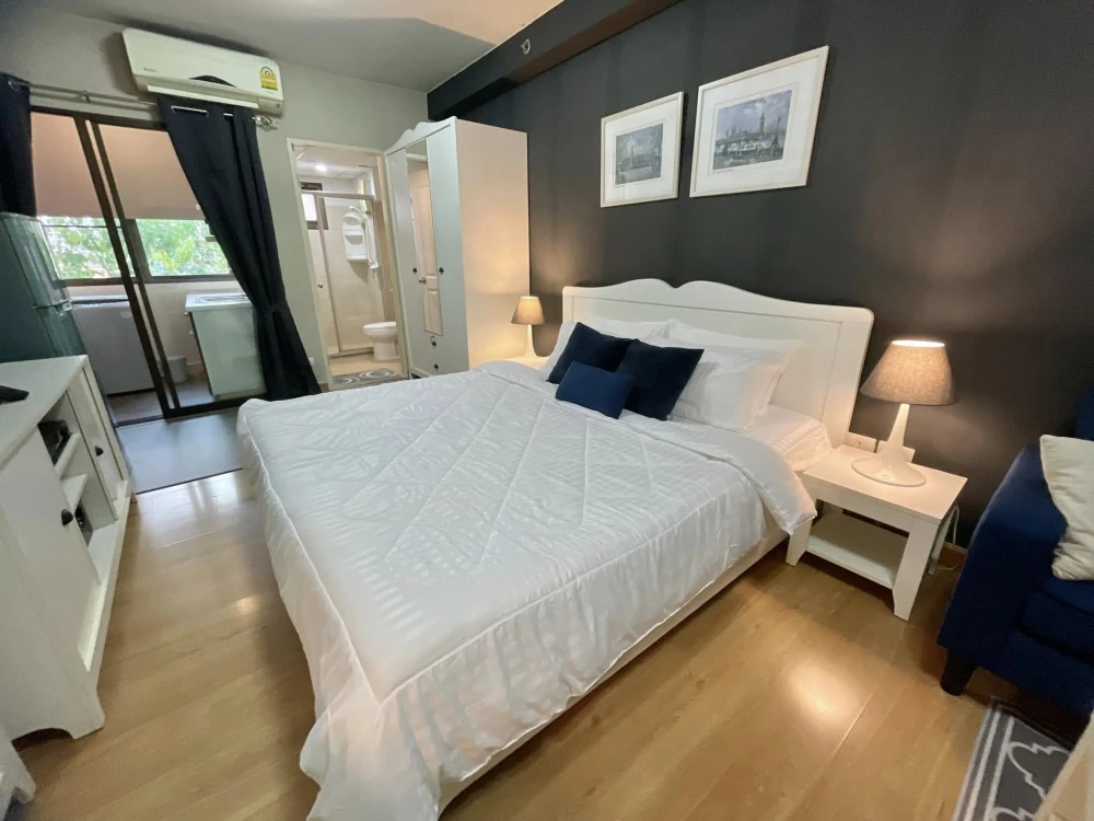 For sale, for rent, Supalai City Resort Ramkhamhaeng, furnished room, ready to move in, complete in one place, just come and move in.