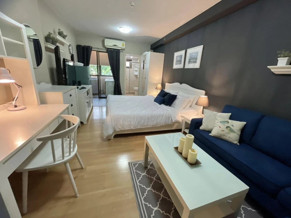 For sale, for rent, Supalai City Resort Ramkhamhaeng, furnished room, ready to move in, complete in one place, just come and move in.