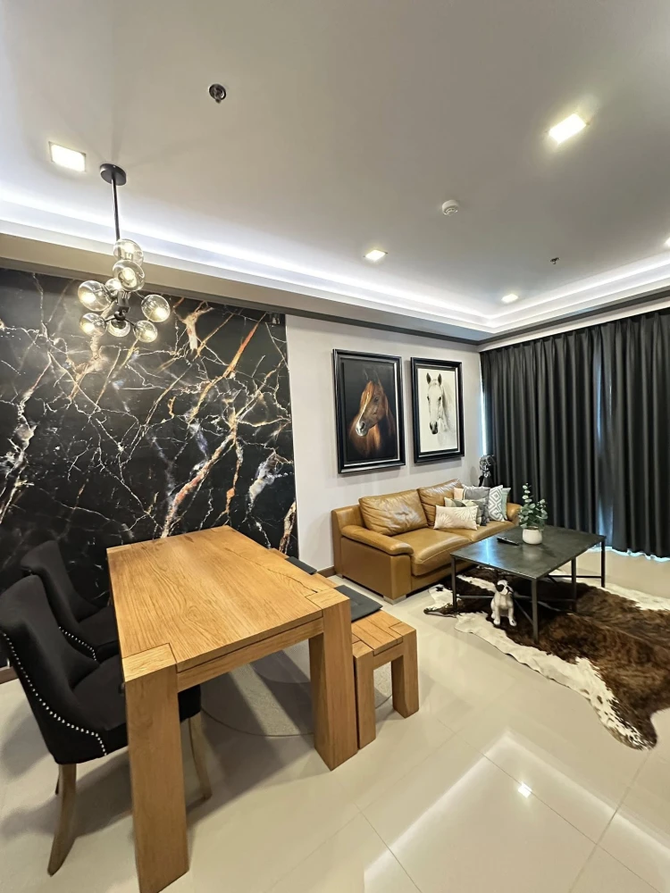 For sale or rent: Supalai Elite Phayathai. Spacious rooms, plenty of usable space, convenient and complete in one place. Come reserve now, don't delay