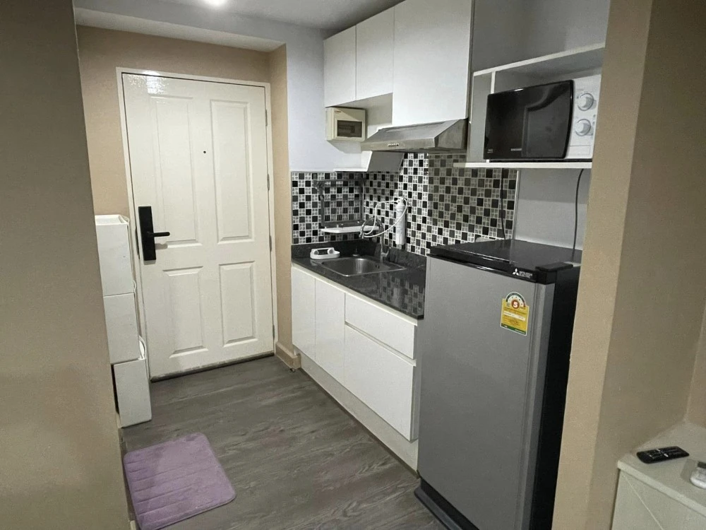 For sale, for rent, Swift Condo ABAC Bangna, 7th floor, Building E, swimming pool view, fully furnished, ready to move in