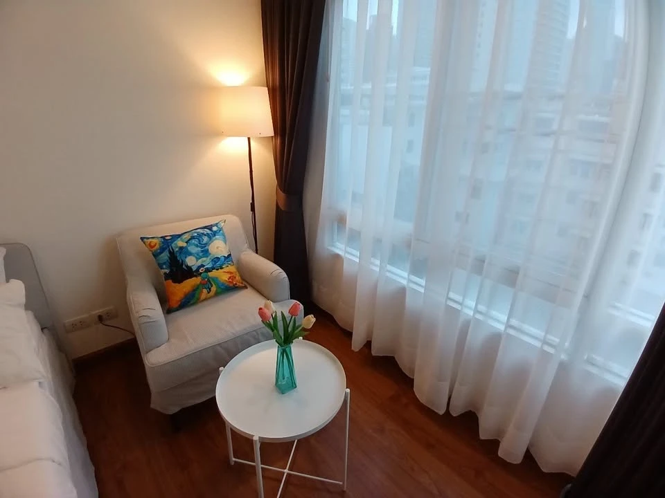 For sale, for rent, Surawong City Resort, 6th floor, city view, Mahanakhon Building, fully furnished, if you don't book, you'll really miss out.