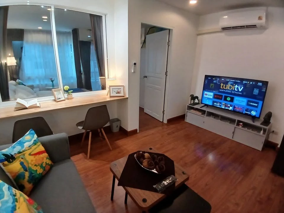 For sale, for rent, Surawong City Resort, 6th floor, city view, Mahanakhon Building, fully furnished, if you don't book, you'll really miss out.