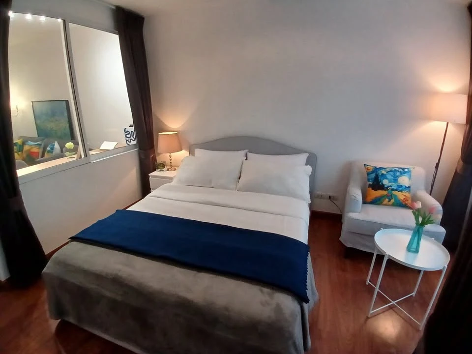 For sale, for rent, Surawong City Resort, 6th floor, city view, Mahanakhon Building, fully furnished, if you don't book, you'll really miss out.