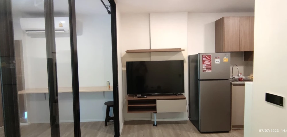 For sale, for rent, Cave Town Shift, 2nd floor, not high, bright and comfortable room, fully furnished, garden view, book first, get first.