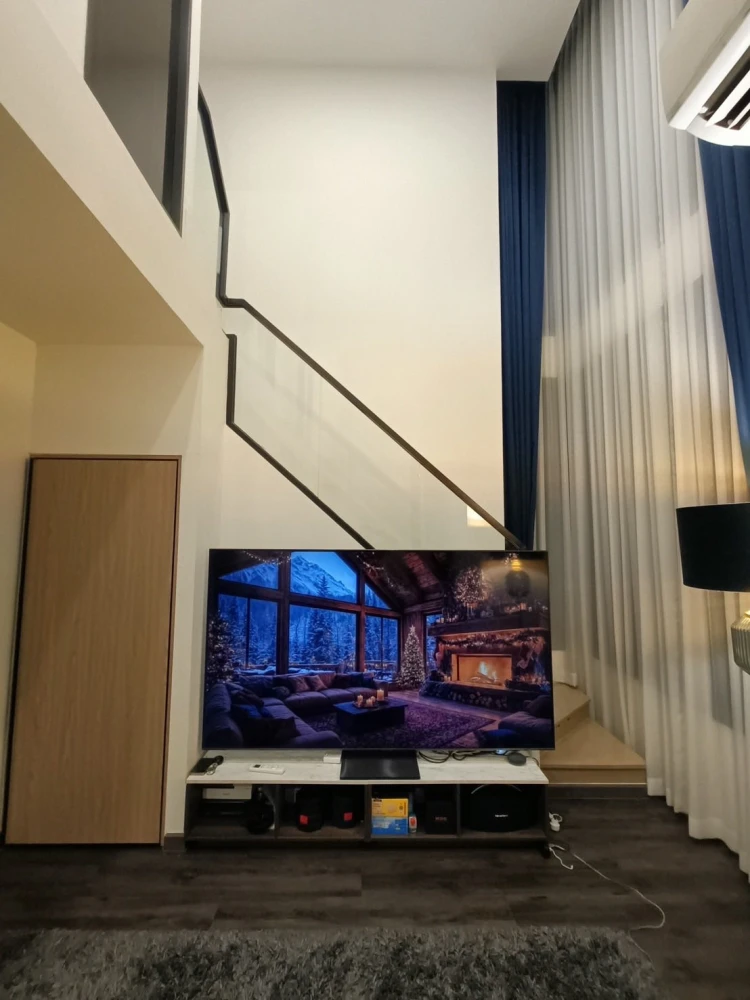 For sale, for rent, Centric Ratchayothin, view of the project garden and the electric train, duplex room, 6.2 meter high ceiling, beautiful room.