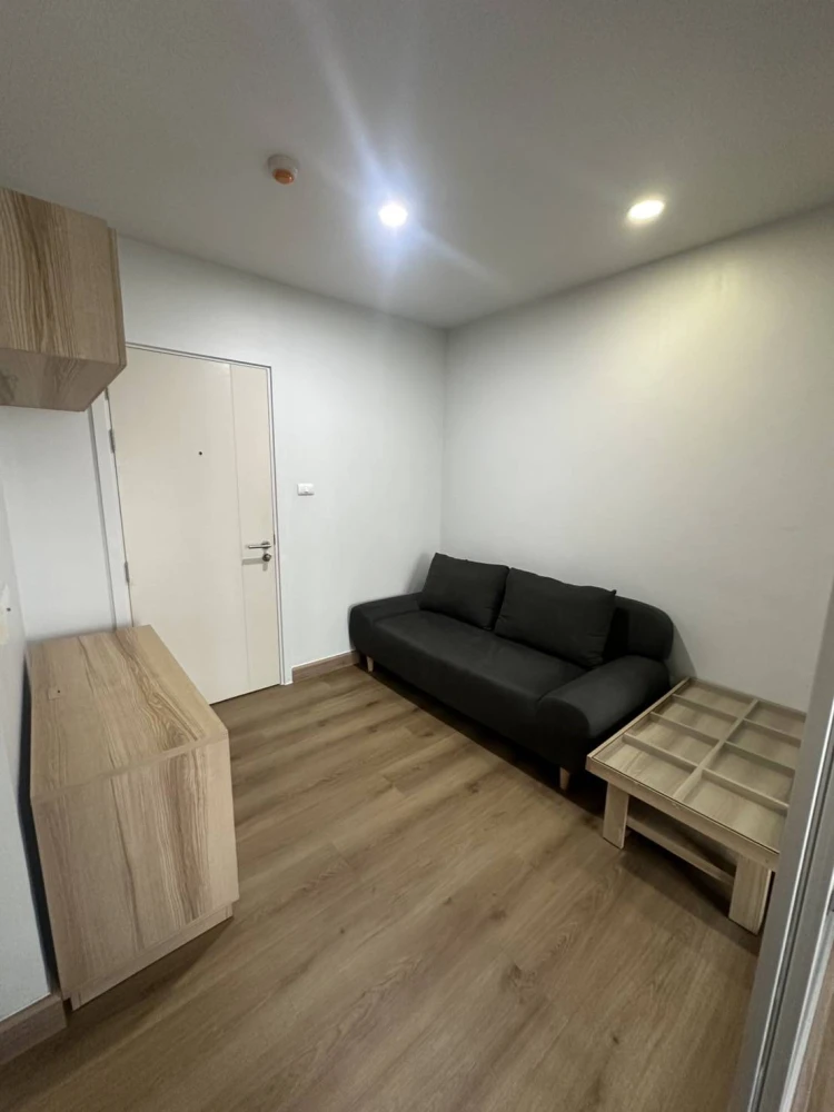For sale, for rent, Deco Arte, 6th floor, size 26 sq m., complete with furniture set, just bring your own and move in.