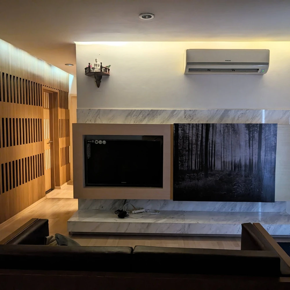 For sale or rent: The Tempo Phahonyothin 2. Two very lovely rooms! Excellent ventilation and airflow. Book now!