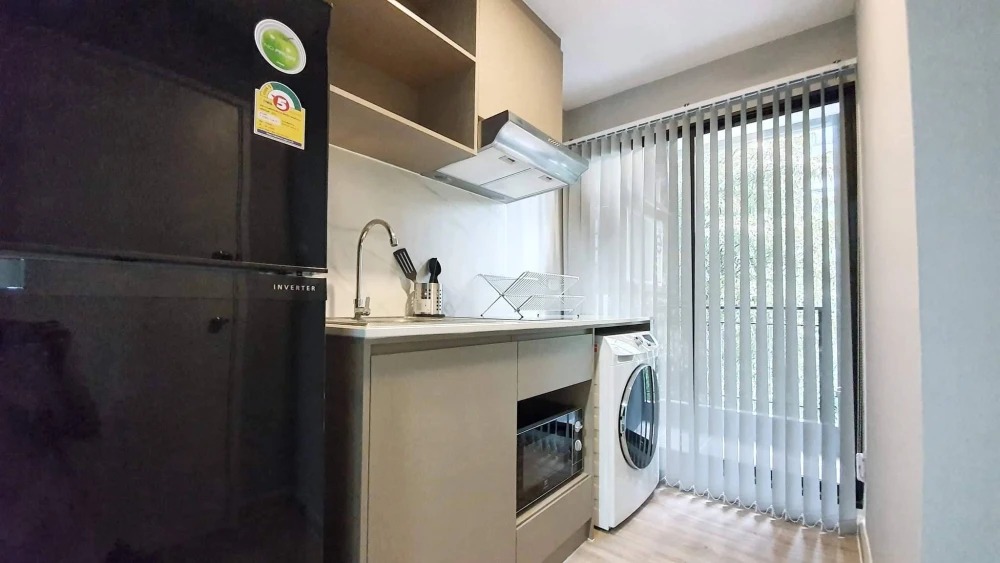 For sale or rent: The Belgravia @ Ratchada-Ladprao 15. Beautifully decorated, stylish unit, perfect for living. Don't miss out!