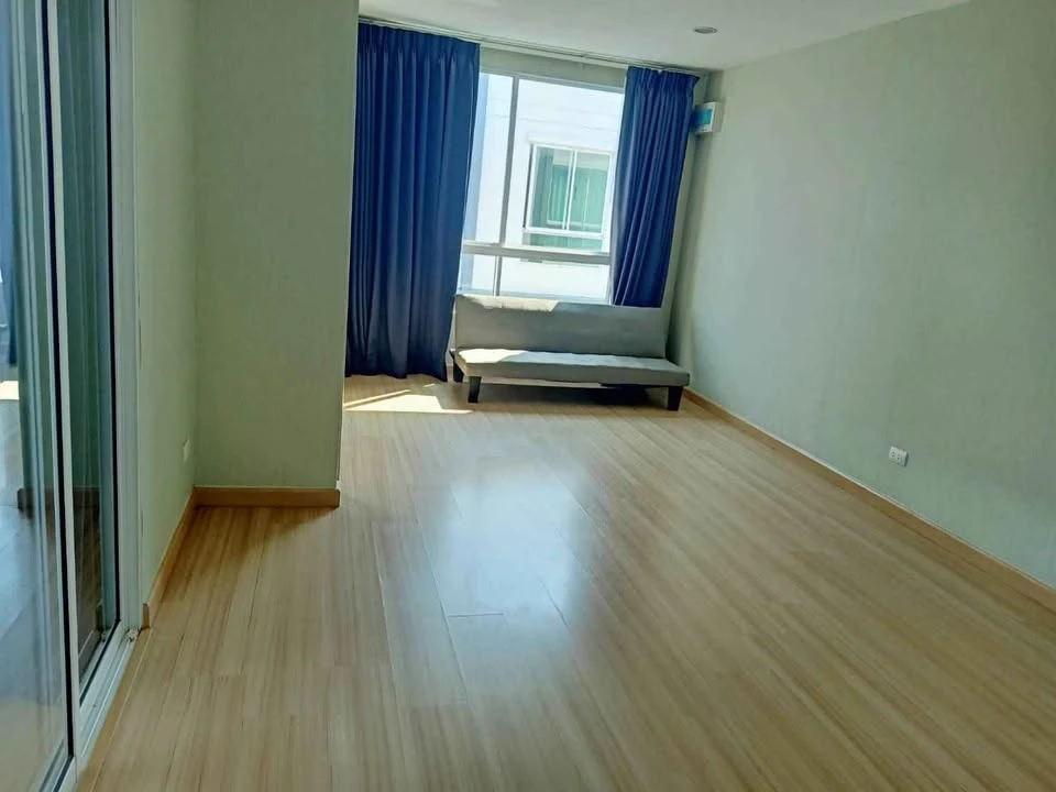 Sale or rent The Bella Condo Rama 2 with furniture + electrical appliances Hurry up to reserve!!!