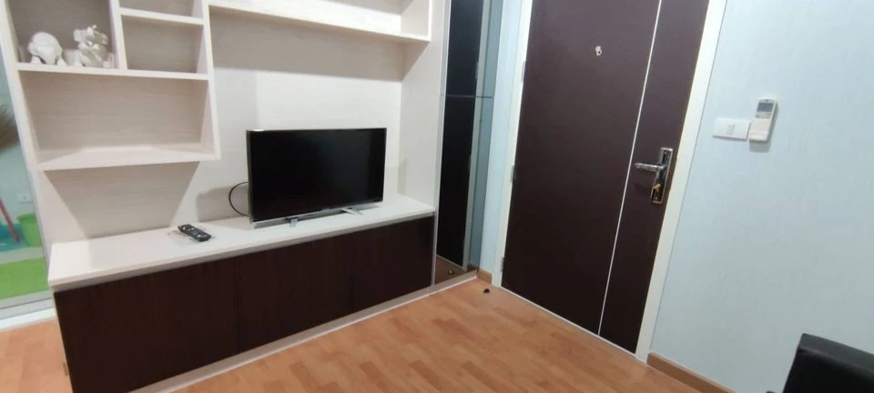 Selling for rent, The President, Sathorn-Ratchapruek 3 Built in, the whole room is well attached to the wallpaper. Hurry and book.