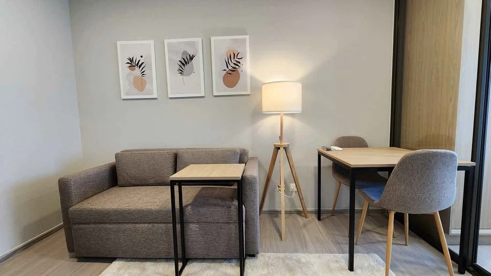 For rent or sale: The Privacy S 101, beautiful room, fully furnished, separated into sections. If interested, hurry and reserve now. Don't miss it.