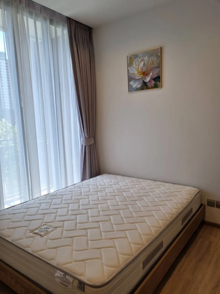 For sale or rent: The Line Phahonyothin-Pradipat. Spacious and comfortable room. Fully furnished with appliances. Ready to move in.