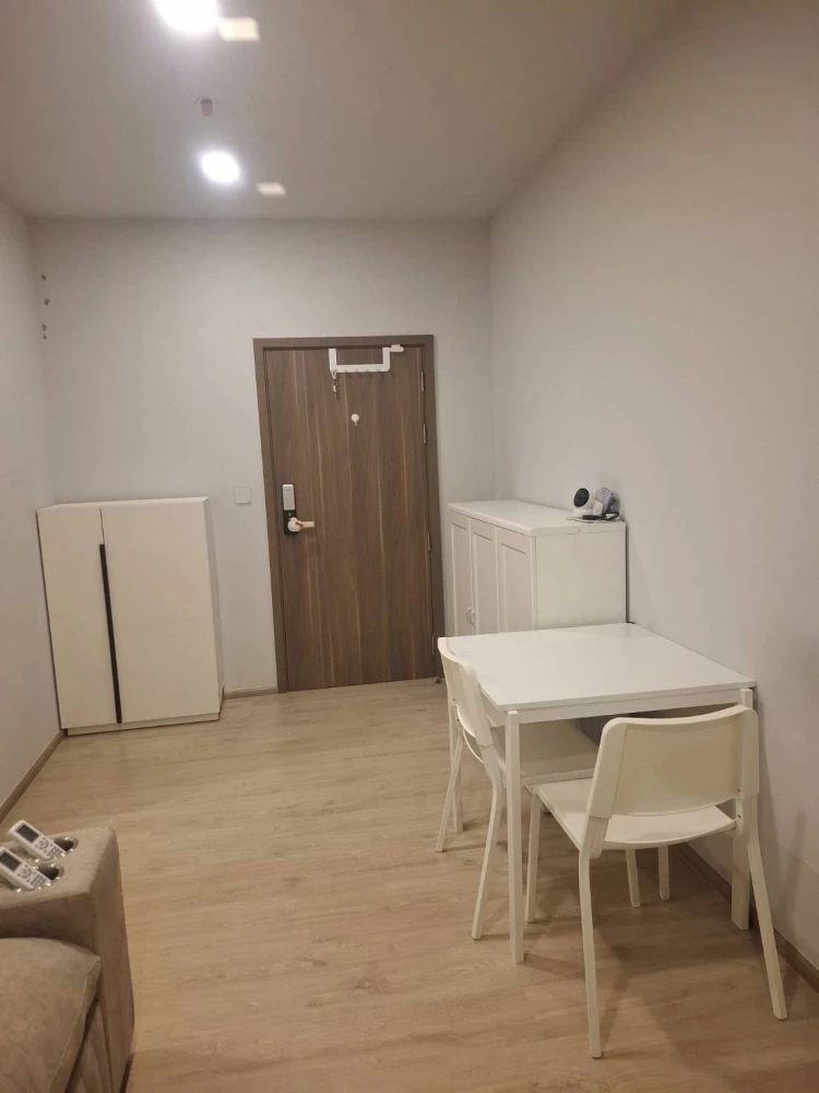 For Sale/Rent: Metris Pattanakarn, 17th Floor (Not near the elevator, private), unobstructed view, Pet Friendly – ​​Pets allowed. Book now!