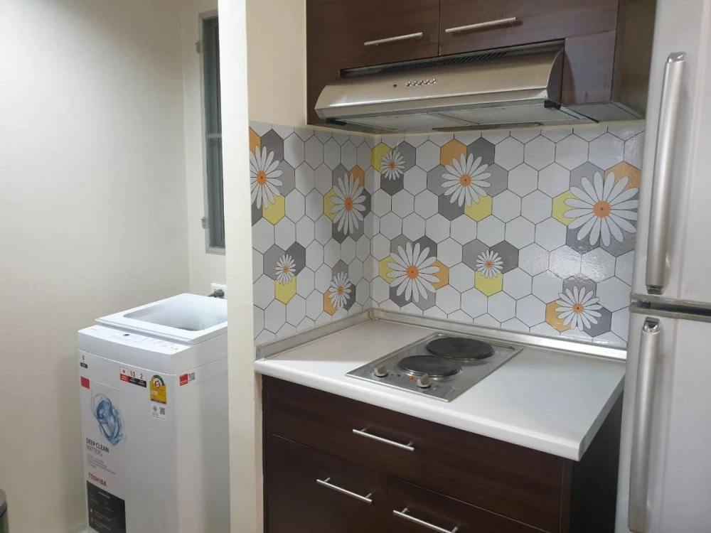 For sale, for rent, S&S Sukhumvit Condominium, 3rd floor, very spacious room, plenty of usable space, must reserve.