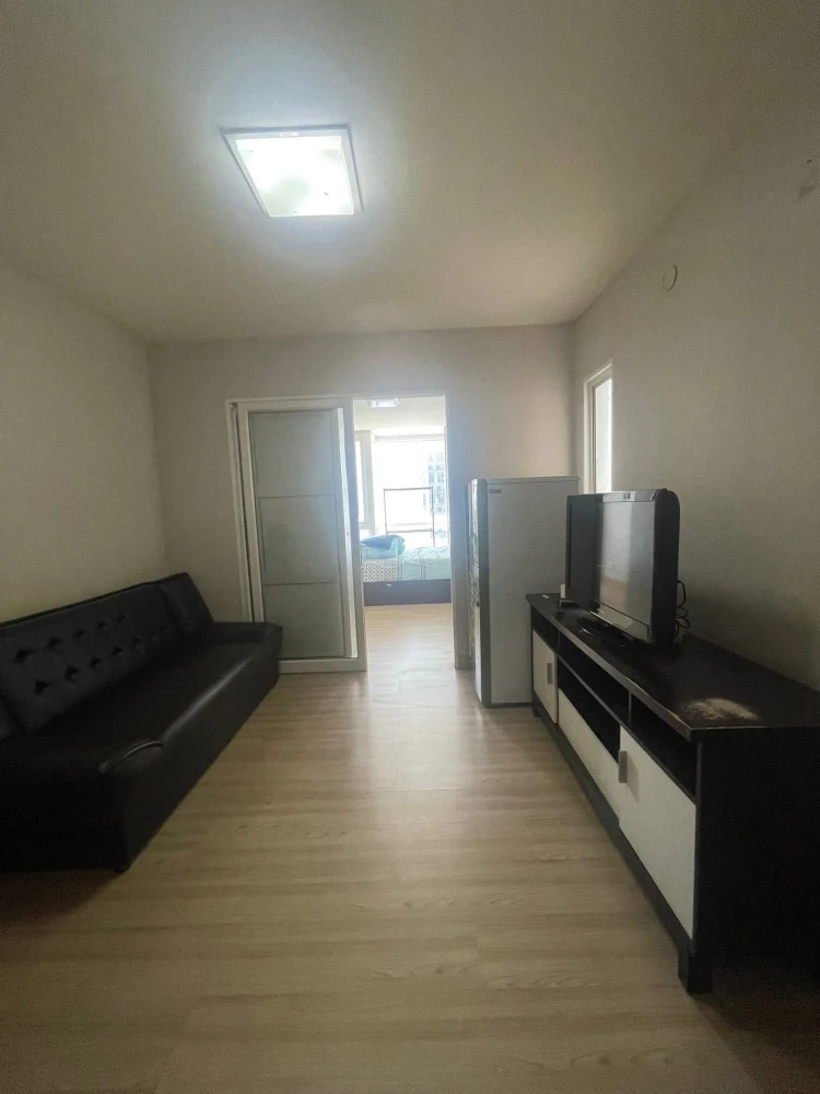For sale or rent: M Society Condominium, Building B, 10th floor, North facing. Cool and comfortable all day long. Don't miss out!