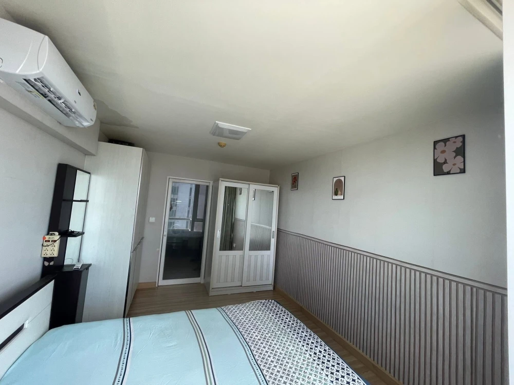 For sale or rent: M Society Condominium, Building B, 10th floor, North facing. Cool and comfortable all day long. Don't miss out!