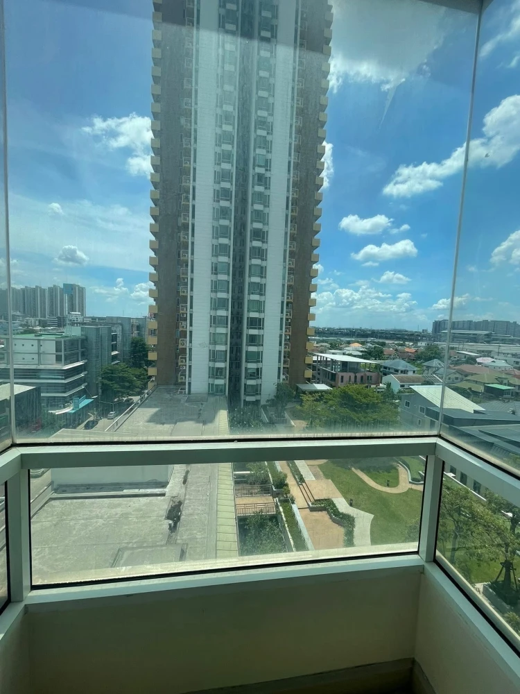 For sale or rent: M Society Condominium, Building B, 10th floor, North facing. Cool and comfortable all day long. Don't miss out!