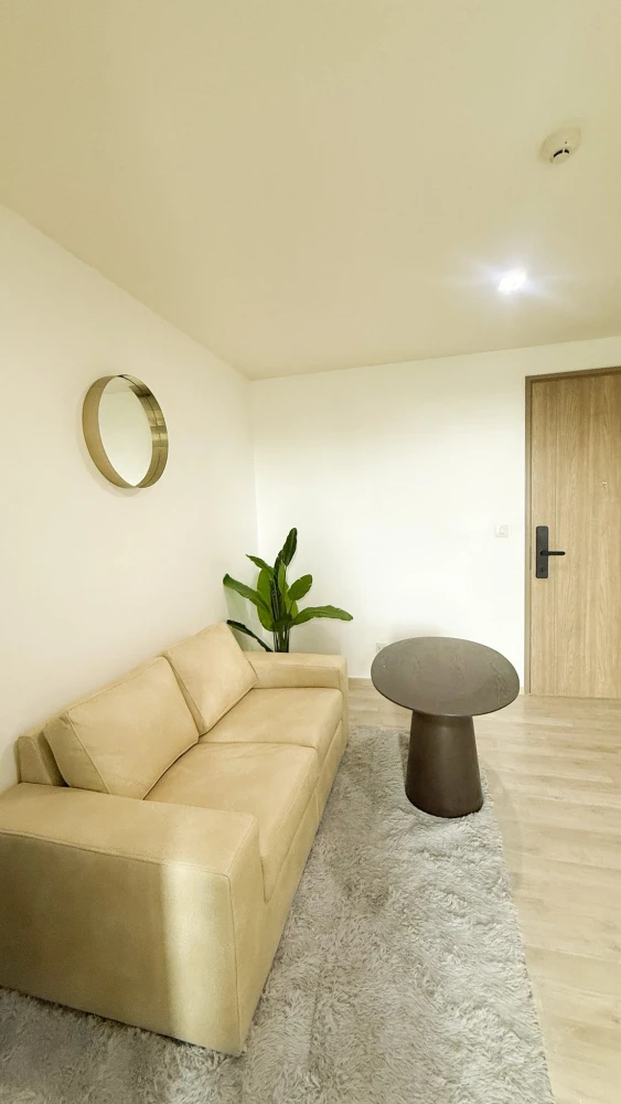 For sale, for rent, Chamber Chans Lat Phrao-Wang Hin, ready to move in, well separated, come and reserve now before you miss the opportunity.