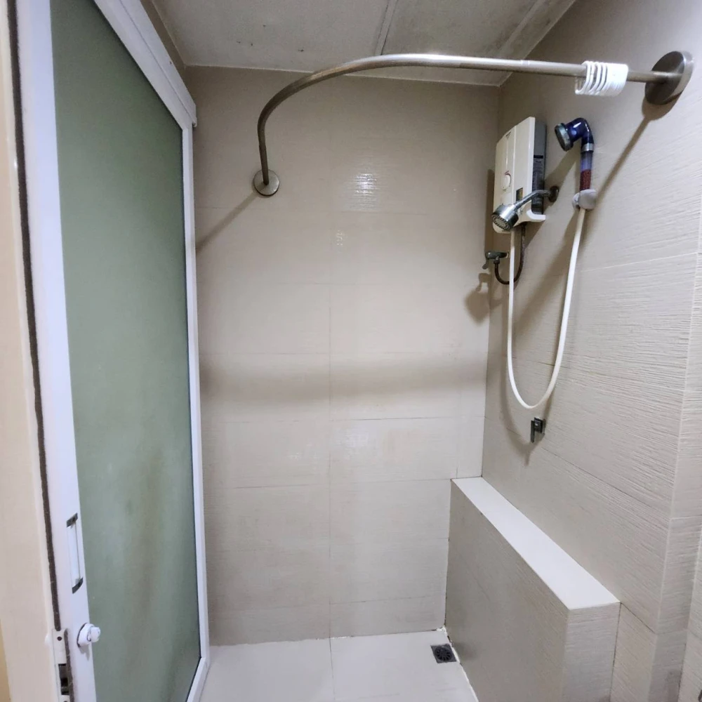 For sale, for rent!! Happy Condo Lat Phrao 101, 4th floor, Building D, nice room, fully furnished, ready to move in, hurry up and book now!!