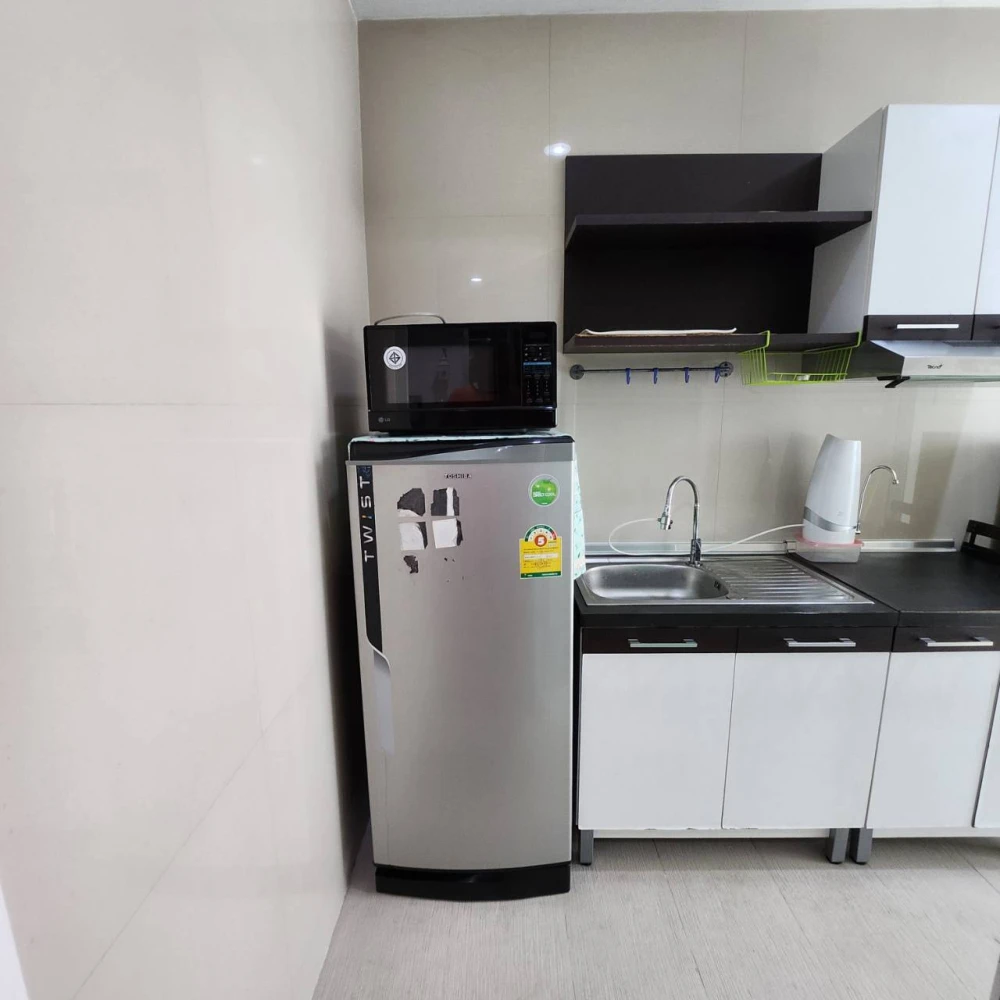 For sale, for rent!! Happy Condo Lat Phrao 101, 4th floor, Building D, nice room, fully furnished, ready to move in, hurry up and book now!!