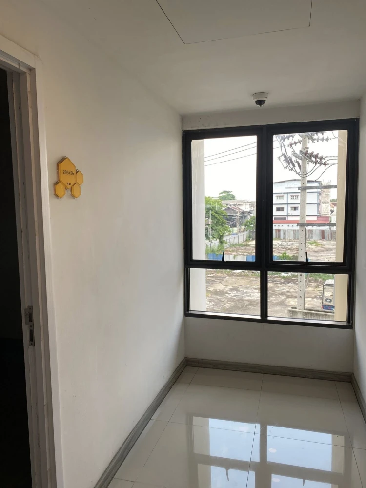 For sale, for rent, Police Suk Sawat 64, well-separated rooms, very good price, if you don't book, you'll regret it later, I'm telling you.