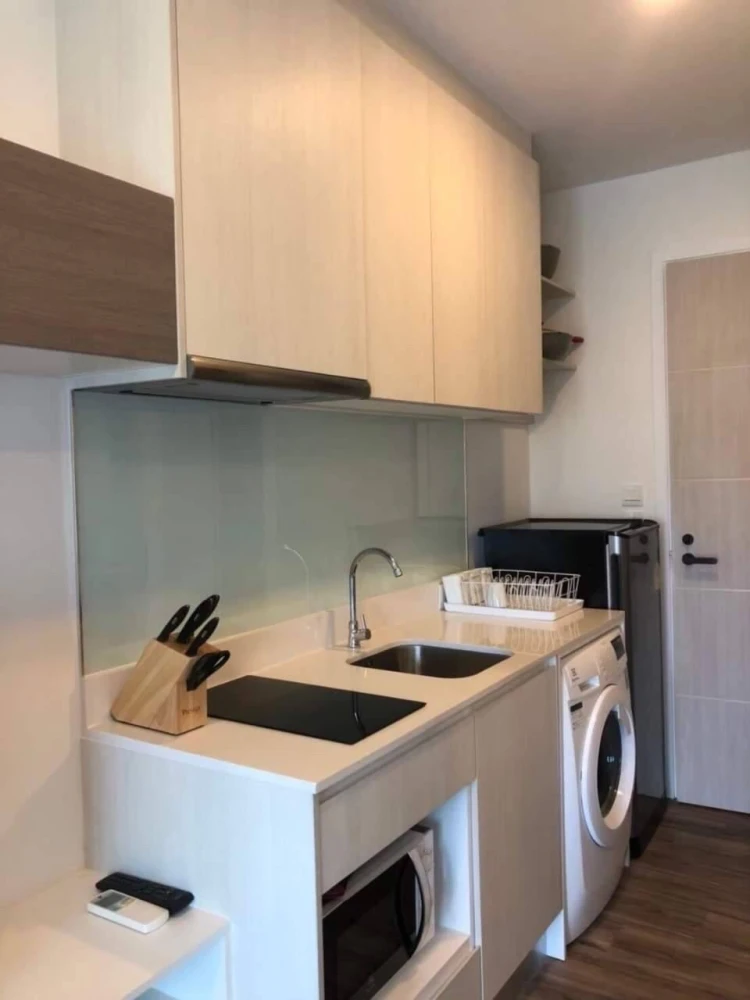 For sale, for rent, Knightsbridge The Ocean Sriracha, 16th floor, mountain view, complete electrical appliances, must book now.