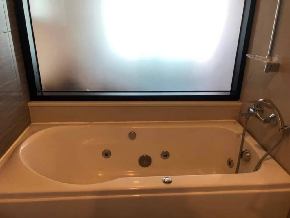 For sale, for rent, Knightsbridge The Ocean Sriracha, 16th floor, mountain view, complete electrical appliances, must book now.