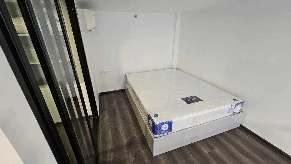 For sale or rent: Knightsbridge Space Ratchayothin. Fully furnished with appliances, ready to move in immediately.