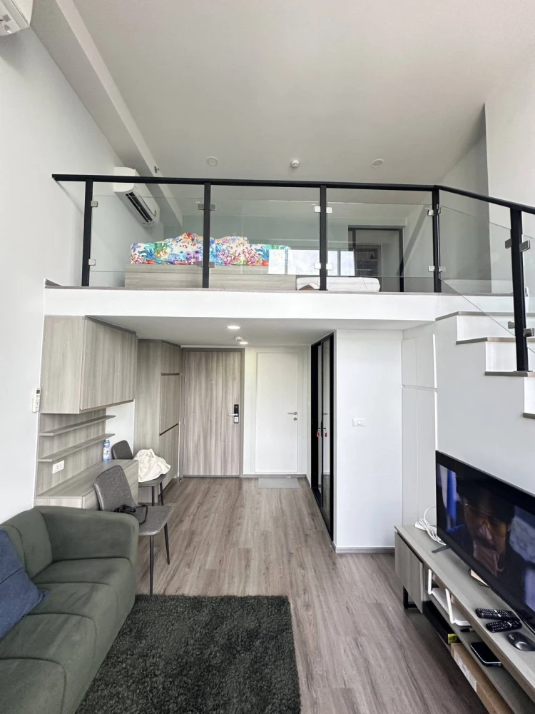 For sale or rent: Knightsbridge Kaset Society, duplex room, 4.2 meter high ceiling, fully furnished. Can't wait to reserve?
