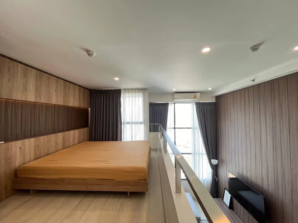 For sale, for rent, Knightsbridge Prime Sathorn, 35th floor, high, city view, well-decorated, warm feeling, hurry and book now.