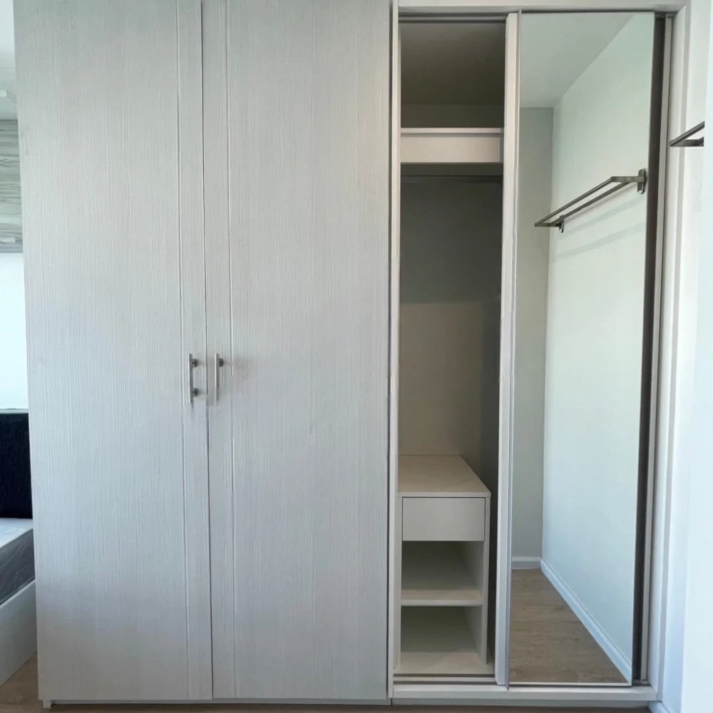 For sale, for rent, Icondo Seri Thai Green Space, every room has a door, swimming pool view, morning sun, don't miss it.