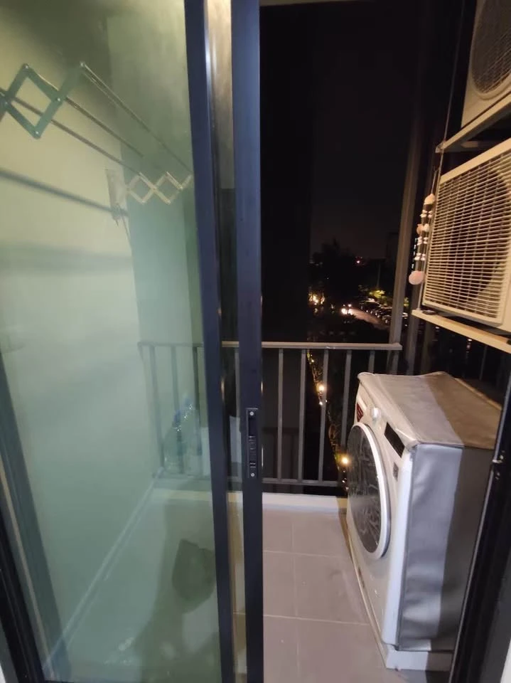 For sale, for rent, iCondo Seri Thai Green Space, spacious room, lots of space, complete with electrical appliances, move in now, don't hesitate.