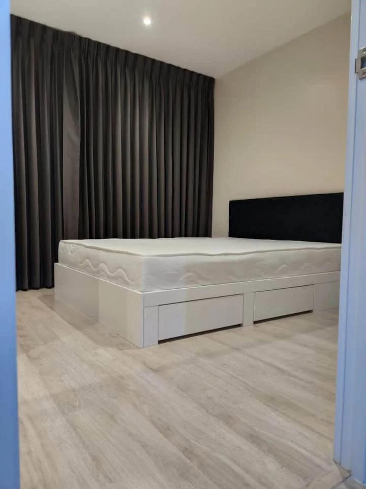For sale, for rent, iCondo Seri Thai Green Space, spacious room, lots of space, complete with electrical appliances, move in now, don't hesitate.