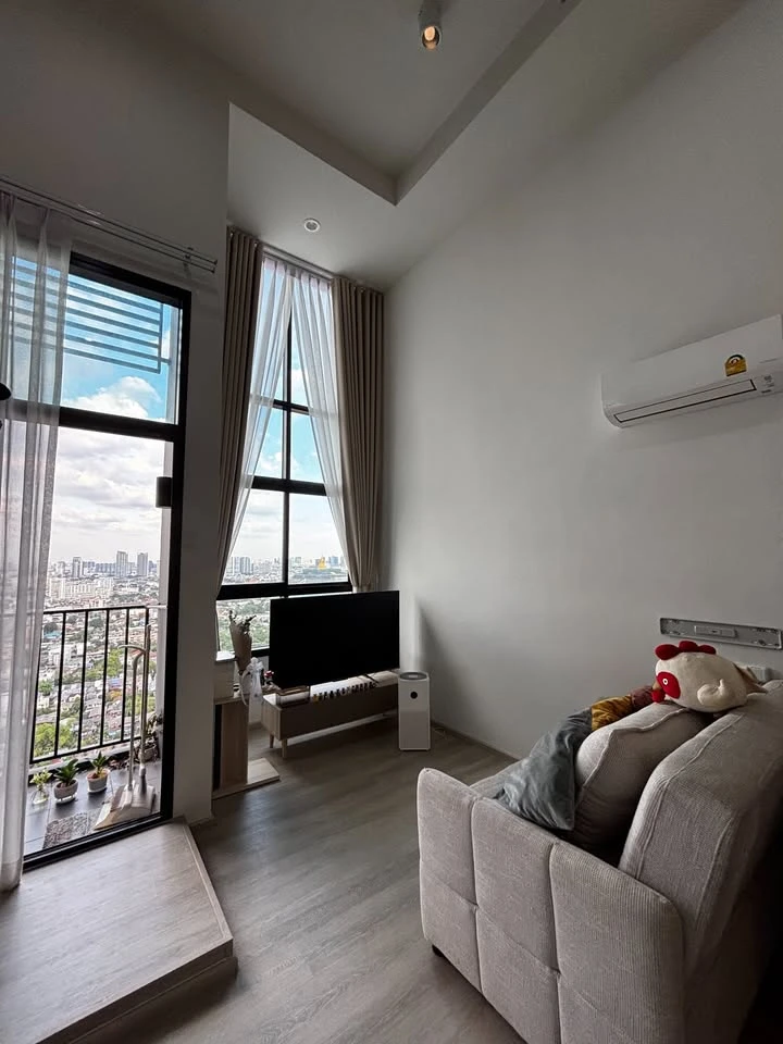 For rent or sale: Ideo Charan 70 - Riverview, room with furniture + electrical appliances, high floor, city view + beautiful river, urgent