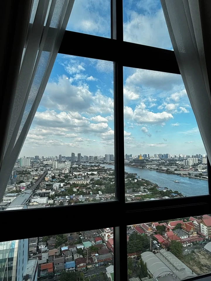 For rent or sale: Ideo Charan 70 - Riverview, room with furniture + electrical appliances, high floor, city view + beautiful river, urgent
