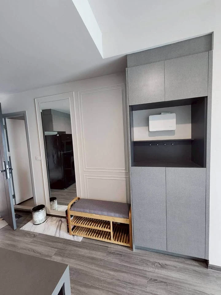 For sale or rent: Ideo Chula-Samyan, 1 bedroom plus, decorated in a modern classic style, white and gray. Don't miss it!