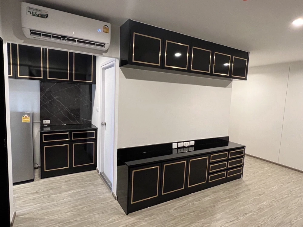ขาย ให้เช่า!! ไฮ ซีคอน สเตชั่น คอนโด ชั้น 7 ห้องริม ตกแต่งพร้อมหิ้วกระเป๋าเข้าอยู่ทันที รีบจองเลย!!