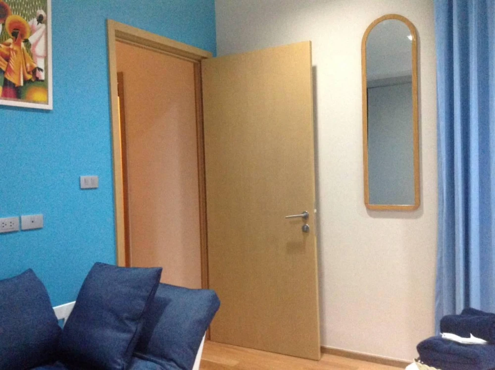 For sale or rent: Hyde Sukhumvit 13,beautiful room, looks good,very stylish, fully decorated with built-ins, high floor, very spacious, don't miss it.