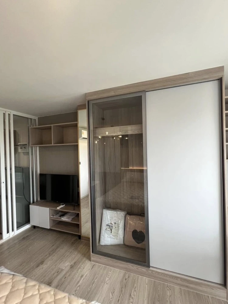For sale, for rent, Kave Town Island, 6th floor, beautiful room, fully decorated, very cool, I must say, don't miss it, reserve now.