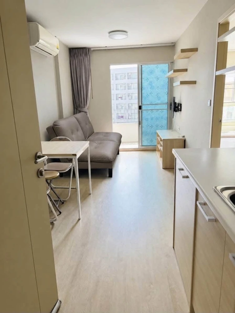 For Sale/Rent: ELIO Delray Condo. Move-in ready unit on the 6th floor with a pool view. Spacious layout and full amenities. Book now!