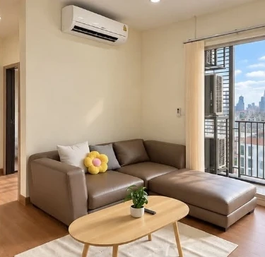 For Sale/Rent: Hive Taksin Condo. 2 bedrooms, 2 bathrooms, 11th floor with a high-rise view. Fully equipped facilities—book now!