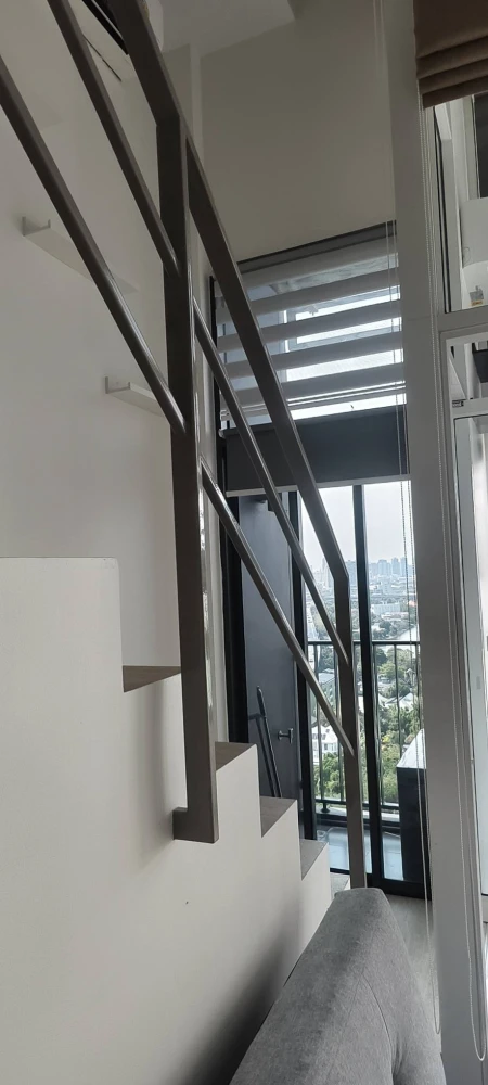 For sale or rent: Ideo New Rama 9 condo, ready to move in, fully furnished, amazing price. Book now, don't wait!
