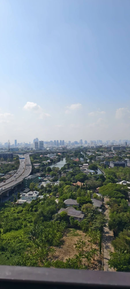 For sale or rent: Ideo New Rama 9 condo, ready to move in, fully furnished, amazing price. Book now, don't wait!